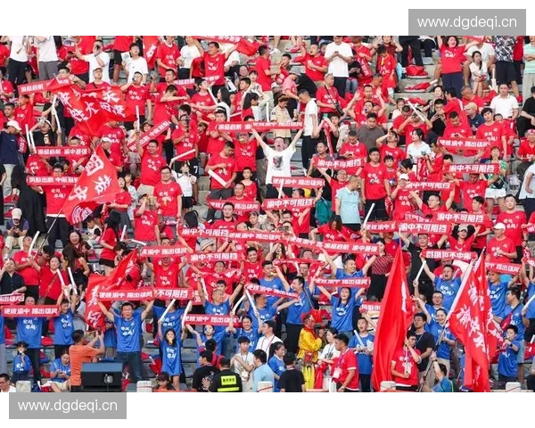 足球与电竞联赛融合探索：新兴体育娱乐模式的未来发展与挑战